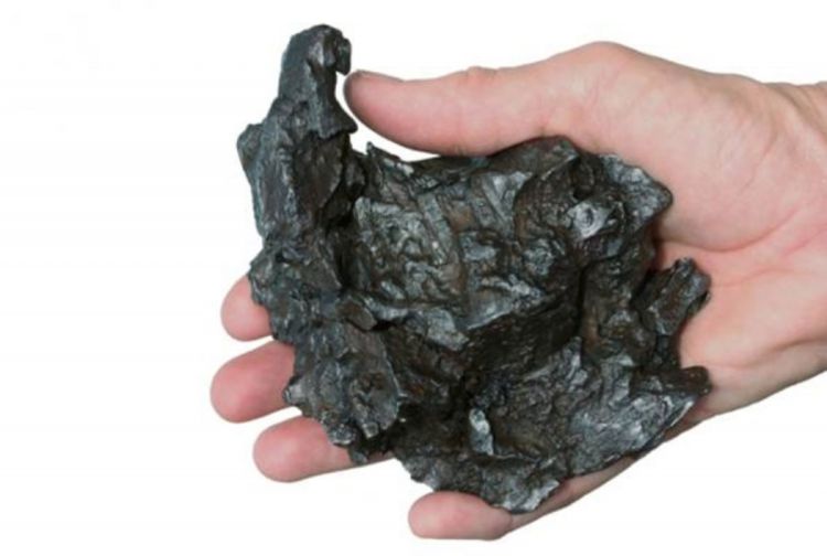 Meteorit pao na krov gospođe Komet