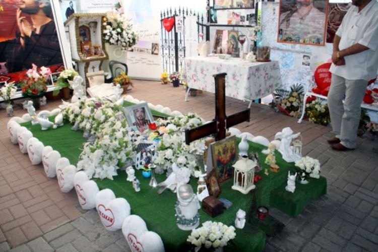 Spomen kuća Tošeta Proeskog privukla obožavatelje sa svih strana (Foto)