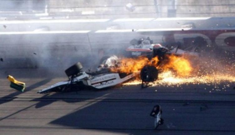 Indi 300 u Las Vegasu: U stravičnoj nesreći poginuo vozač (Video)