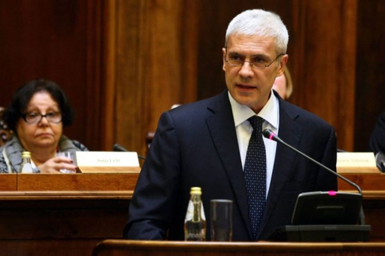 Tadić: Srbija ne reaguje na ultimatume