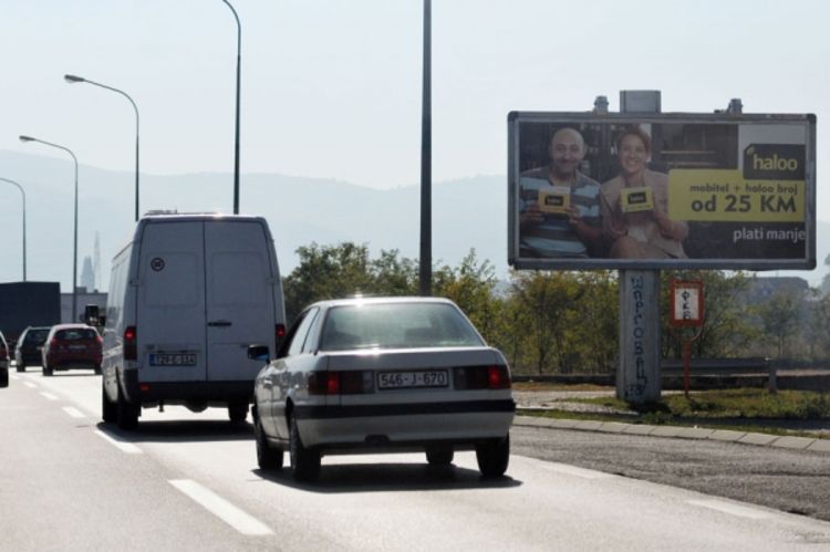 Bilbordi prijetnja za bezbjednost u saobraćaju