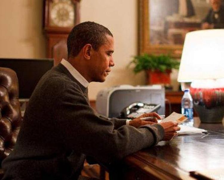 Obama šalje novac običnim Amerikancima