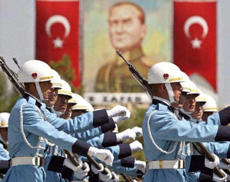 Petsto turskih vojnika upalo u Irak