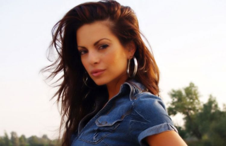 Nikolina Pišek: Seksam se na veš-mašini