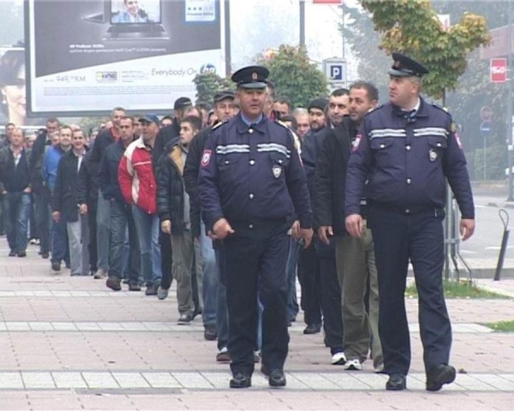 Mašinovođe sprovela policija
