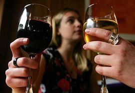 Studija: Alkohol povećava rizik od raka dojke