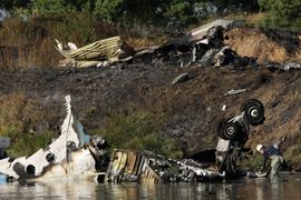 Piloti krivi za pad aviona s hokejašima