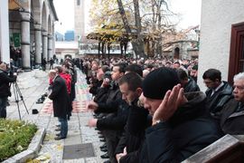 Obilježen prvi dan Kurban-bajrama: Cerić pozvao BiH da prizna ...