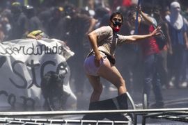 Sukob policije i demonstranata u Čileu