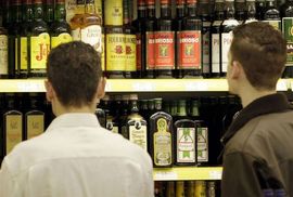 Trinaestogodišnjakinja najmlađi alkoholičar u Makedoniji