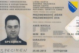 U ličnoj karti i ćirilica i entitetsko državljanstvo