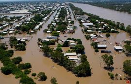 Na istoku Australije poplave a na zapadu požari