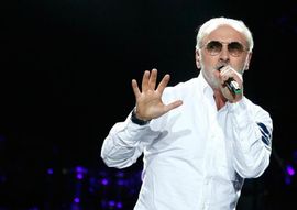 Dino Merlin koncertom u Beogradu podigao porušene mostove (Video)
