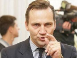 Sikorski: Njemačka da iskaže liderstvo i spriječi kolaps evrozone