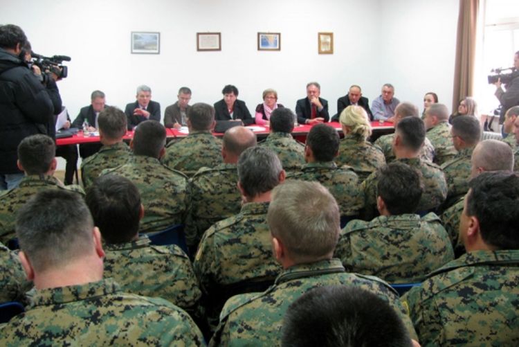 Majkić: Vojska nema dovoljno hrane