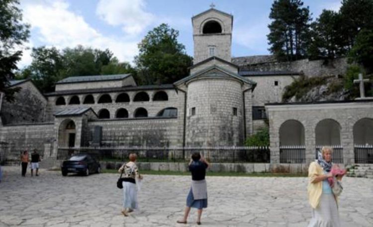  Mitropolija: I sultani su garantovali crkvenu imovinu