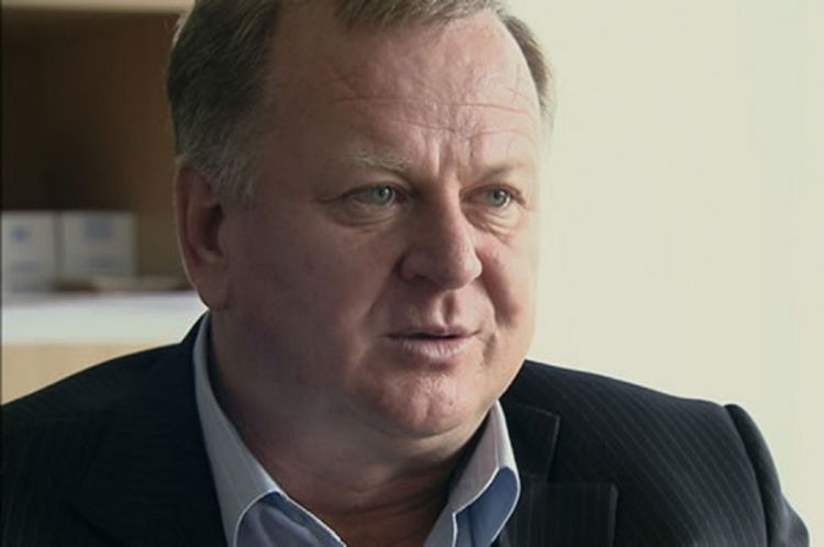 Potpredsjednik RS Enes Suljkanović pomaže povratnicima