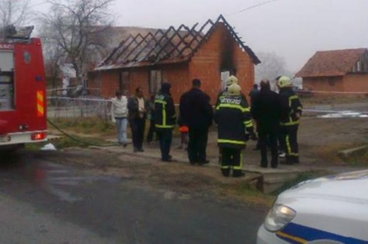  Šestoro ljudi izgubilo život u požaru