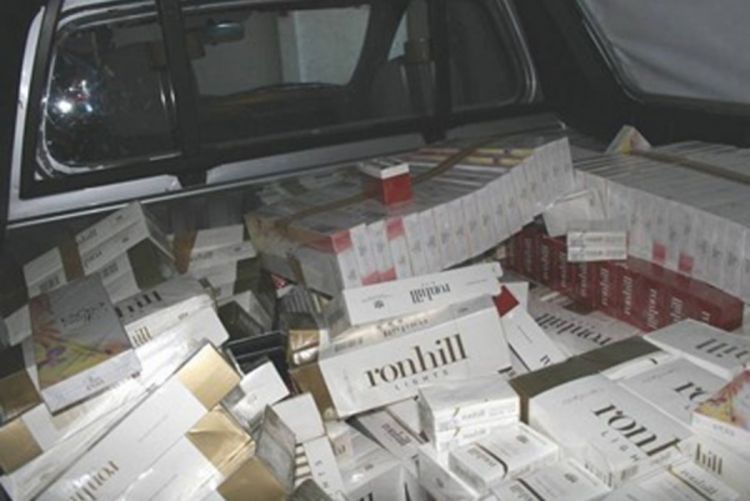 Bježao od policije sa švercovanim cigaretama u vozilu