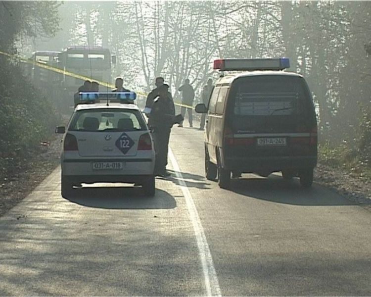 U dvije eksplozije u Doboju dvoje mrtvih, petoro povrijeđenih (Foto)