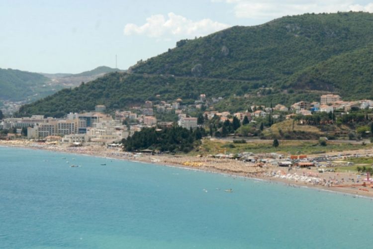 Leš pronađen u kanalu