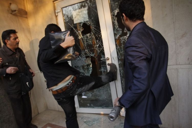 Iran prijeti Britaniji odmazdom