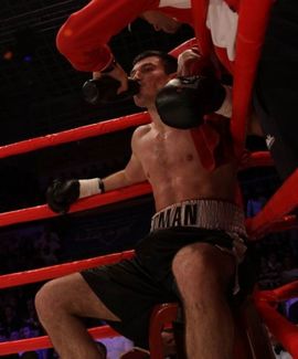 Preminuo bokser Roman Simakov