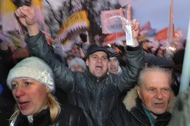 Desetine hiljada ljudi na ulicama širom Rusije traže ponavljanje ...