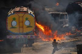 Napadnut NATO konvoj u Pakistanu