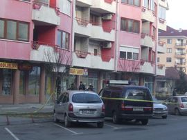 Doboj: Bomba oštetila pet automobila (Foto)