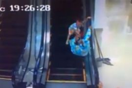I Uzbekistanci imaju problema s pokretnim stepenicama (Video)