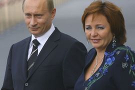 Na računima Putinovih 335.000 evra