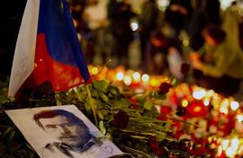 Sutra sahrana Havela, dolazi i predsjednica Kosova