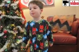 Pogledajte dečaka kojeg je izneverio Deda Mraz (Video)