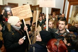 Protestom protiv zatvaranja muzeja