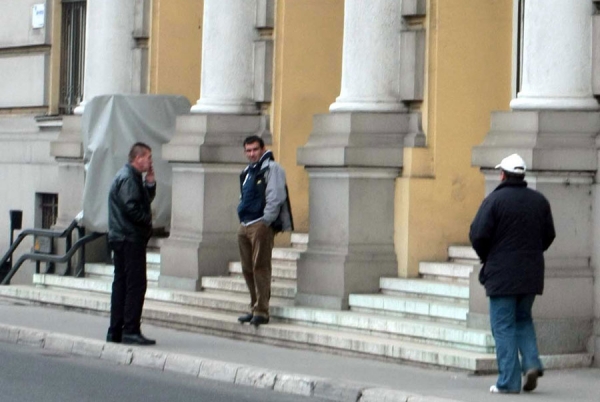Šverceri zarađuju na dionicama štediša