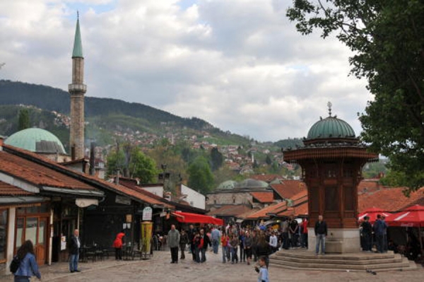 Osuđen zbog pozdrava "Zig hajl" u sarajevskom kafiću