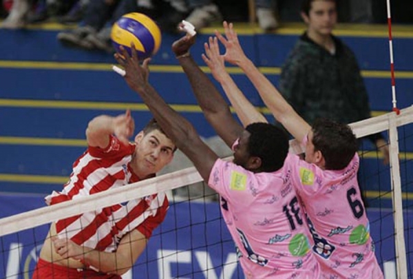 Odbojkaši Crvene zvezde poraženi u Beogradu