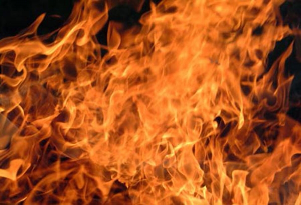 Upaljačem otvarao kesicu bombona, pa ubio šestoro ljudi