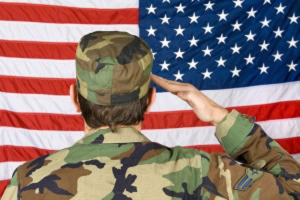 Američka vojska spušta zastavu u Bagdadu