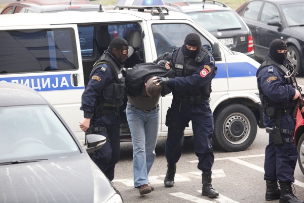 Osumnjičeni za krađe auta pušteni na slobodu