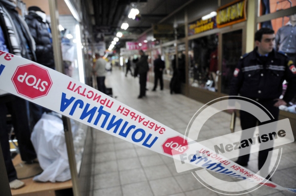 Lopovi u banjalučki Zenit upali kroz ventilaciju i ukrali nakit vrijedan 100.000 KM (Foto)