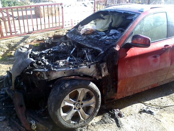 Trebinje: Izgorio bmv X6