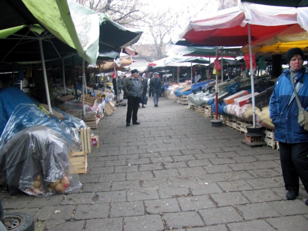 U štrajku zakupci tezgi na bijeljinskoj zelenoj pijaci