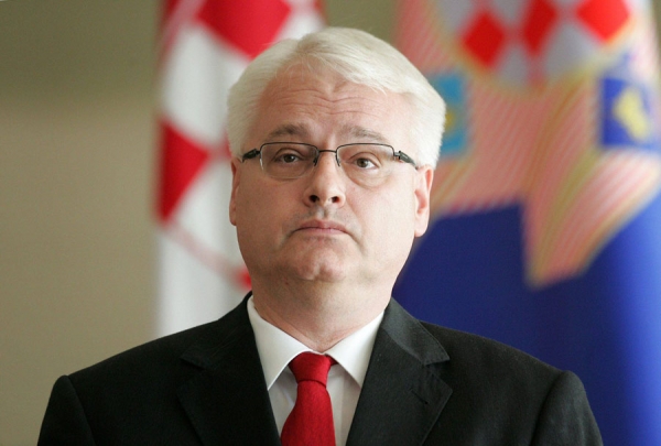 Josipović zatražio ocjenu ustavnosti Zakona o ništavnosti