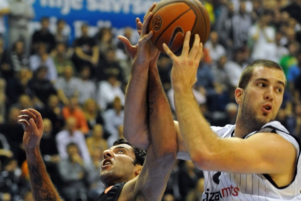 Partizan kažnjen sa 30.000 evra zbog navijača