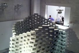 Leteći roboti zamjenjuju građevinske radnike (Video)