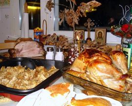 Za božićnu trpezu skoro pola plate