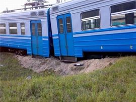 Četiri osobe  poginule u sudaru vozova u Indiji