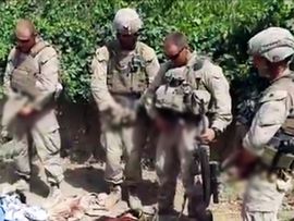 Identifikovana dva vojnika koji su urinirali po mrtvim talibanima